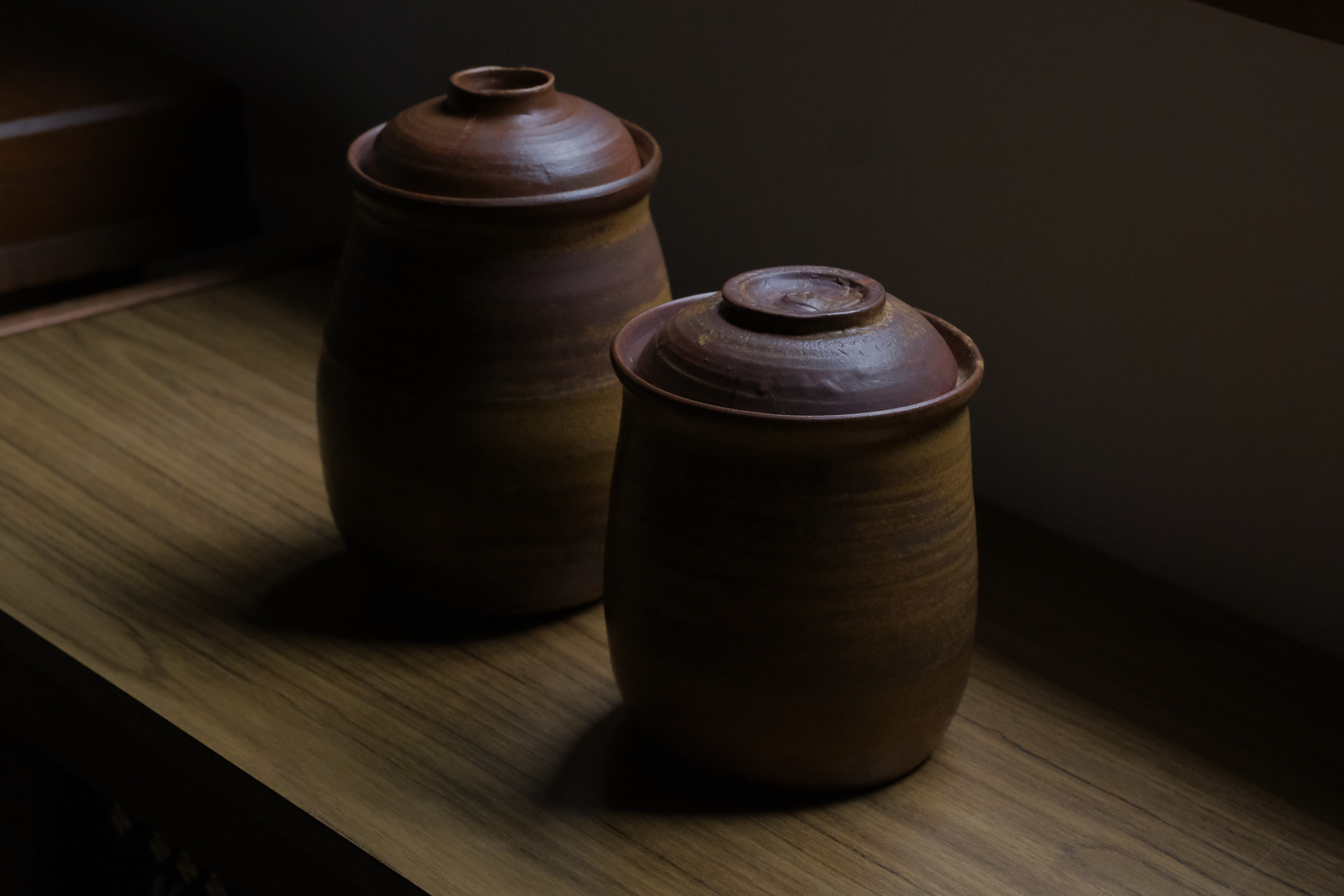 Both crocks detail