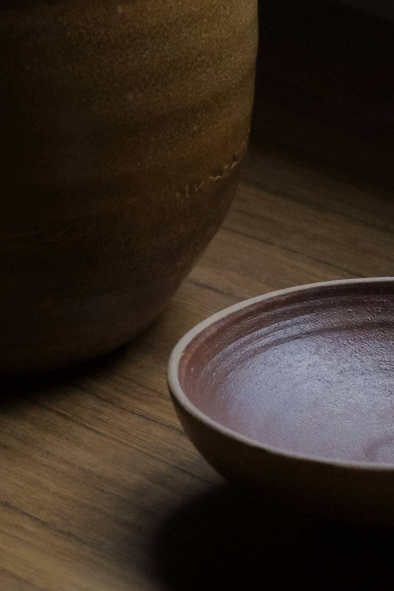 Crock detail
