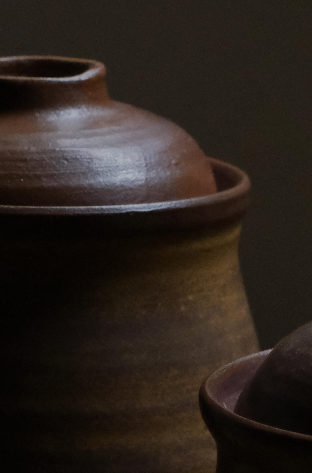 Both crocks detail